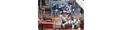 சனி சிங்கனாபூர் , மகாராஷ்டிரா 